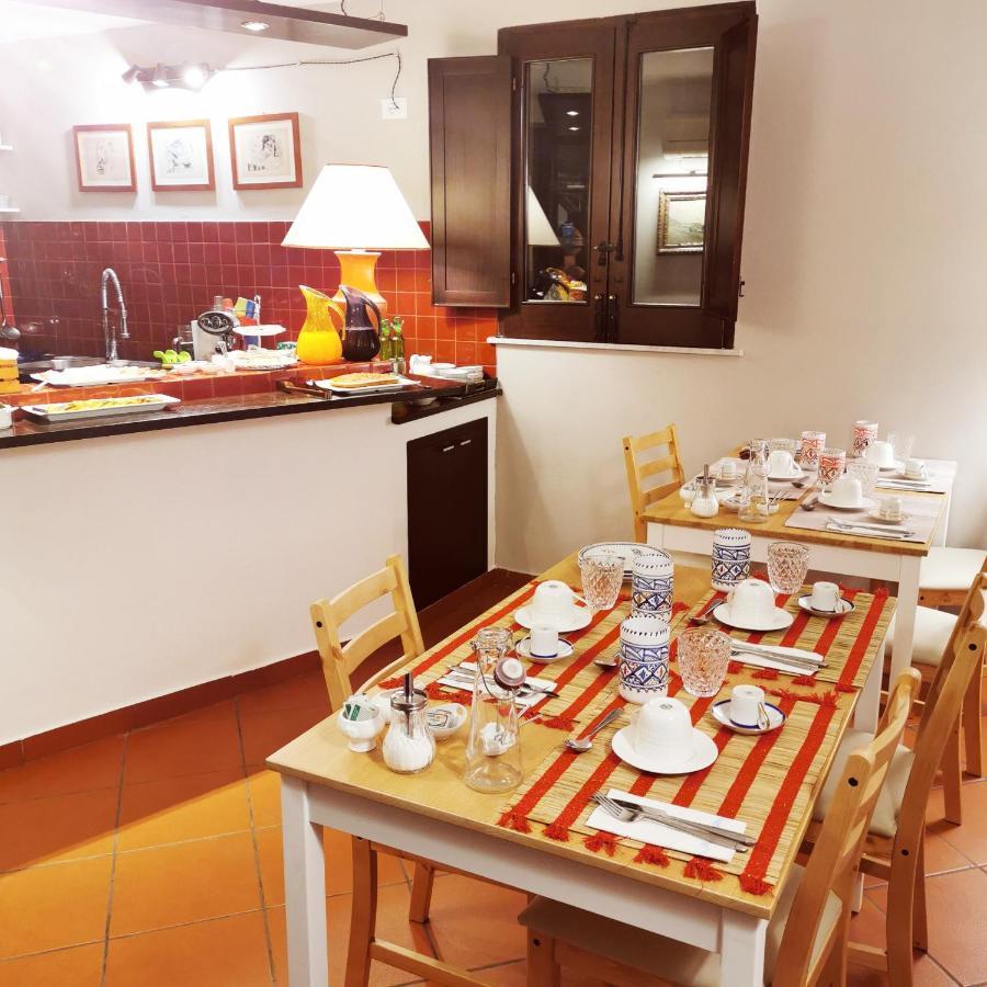 Mix&Match Bed & Breakfast ปาแลร์โม ภายนอก รูปภาพ