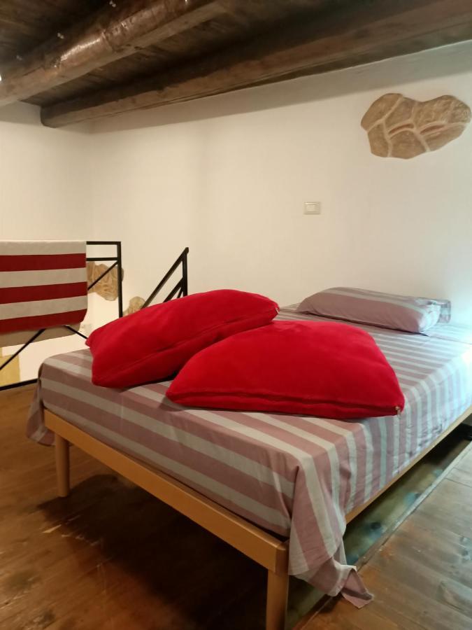 Mix&Match Bed & Breakfast ปาแลร์โม ภายนอก รูปภาพ